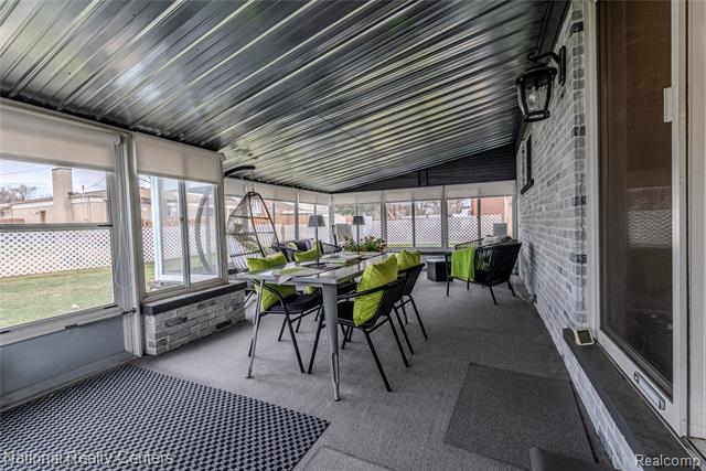 Builiding view nineteen for 4760 Red Maple, Warren, MI. 48092