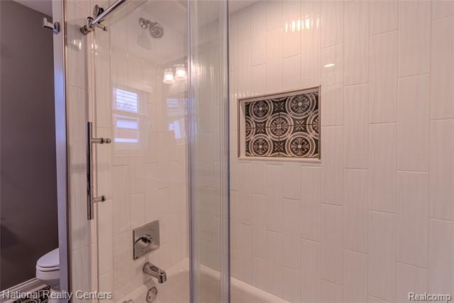 Builiding view thirteen for 4760 Red Maple, Warren, MI. 48092