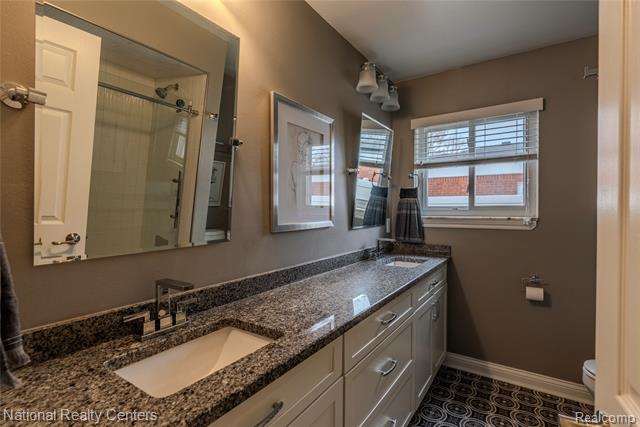 Builiding view twelve for 4760 Red Maple, Warren, MI. 48092