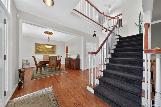 Builiding view five for 41621 Hempshire, Novi, MI. 48375