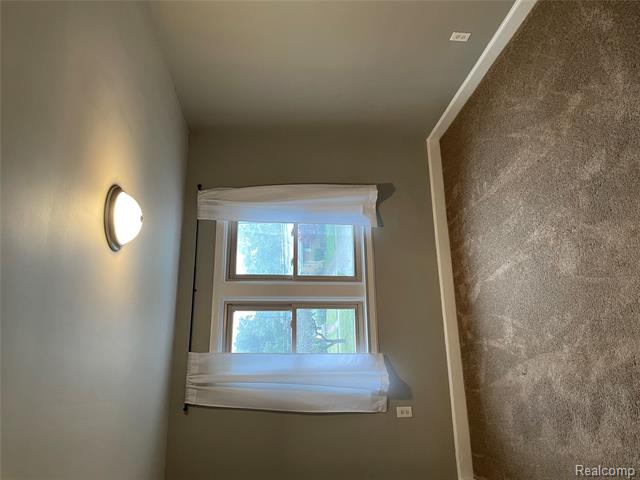 Builiding view eighteen for 12980 12 Mile, Warren, MI. 48088