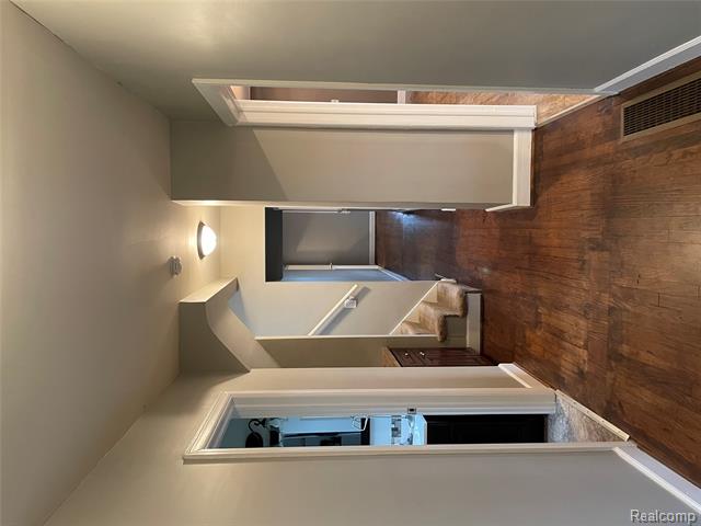 Builiding view ten for 12980 12 Mile, Warren, MI. 48088