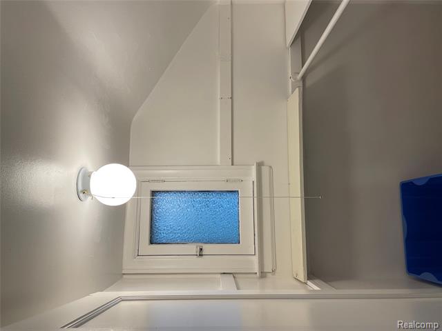 Builiding view thirteen for 12980 12 Mile, Warren, MI. 48088