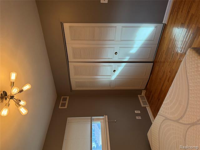 Builiding view sixteen for 29091 Wagner, Warren, MI. 48093