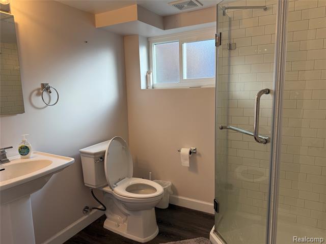 Builiding view twenty seven for 29091 Wagner, Warren, MI. 48093