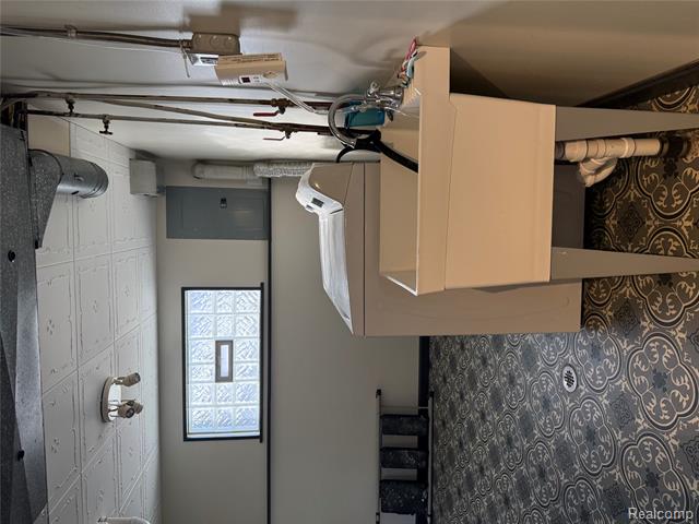 Builiding view twenty three for 29091 Wagner, Warren, MI. 48093