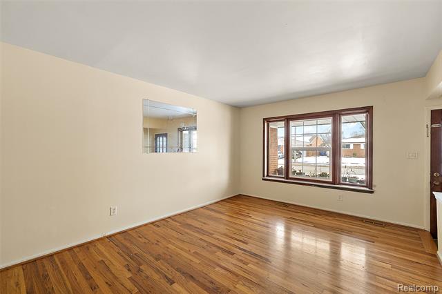 Builiding view thirteen for 29105 Palomino, Warren, MI. 48093