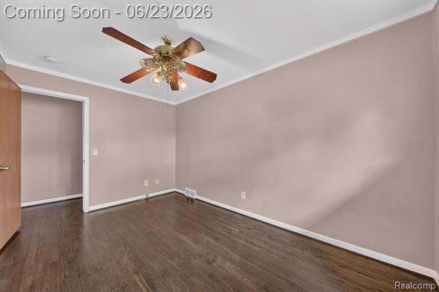 Builiding view twenty one for 29101 Campbell, Warren, MI. 48093
