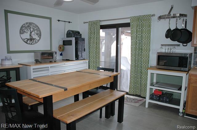 Builiding view eleven for 21304 Colwell, Farmington, MI. 48336