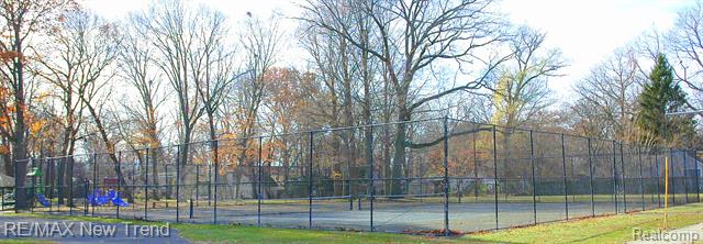 Builiding view forty three for 21304 Colwell, Farmington, MI. 48336