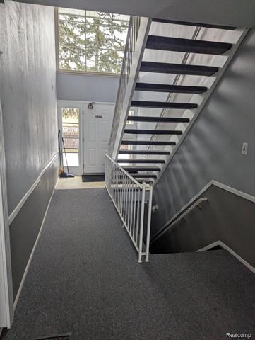 Builiding view five for 29181 Hayes, Warren, MI. 48088