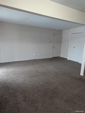 Builiding view seven for 29181 Hayes, Warren, MI. 48088