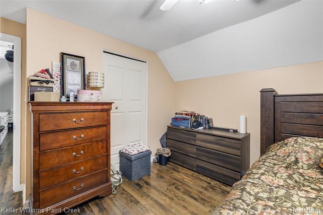 Builiding view thirteen for 29143 Dover, Warren, MI. 48088