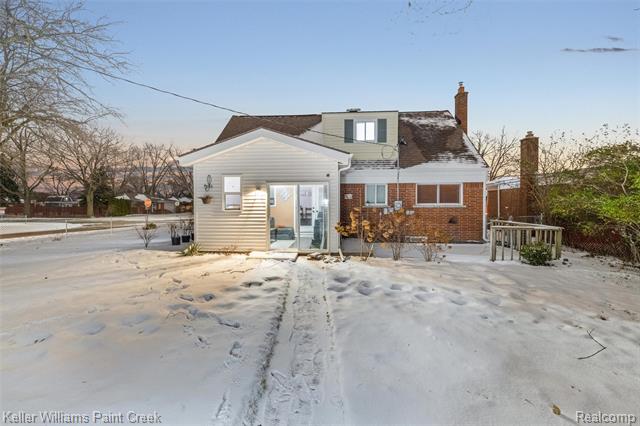 Builiding view thirty five for 29143 Dover, Warren, MI. 48088