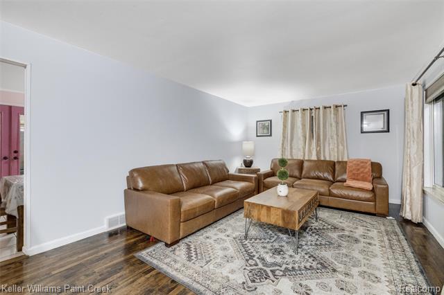 Builiding view three for 29143 Dover, Warren, MI. 48088