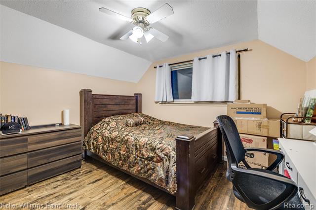 Builiding view twelve for 29143 Dover, Warren, MI. 48088