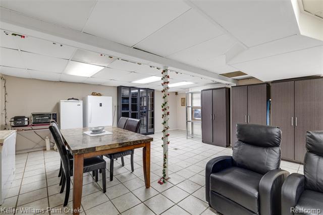 Builiding view twenty eight for 29143 Dover, Warren, MI. 48088