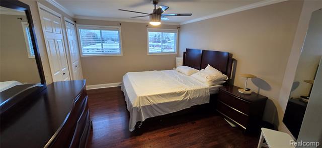 Builiding view eleven for 4832 Muriel, Warren, MI. 48092