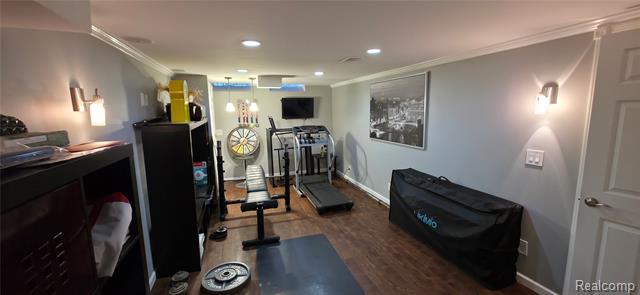 Builiding view seventeen for 4832 Muriel, Warren, MI. 48092