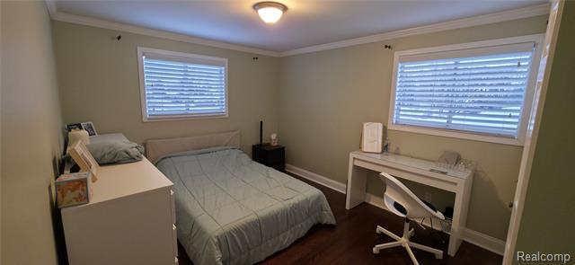 Builiding view twelve for 4832 Muriel, Warren, MI. 48092