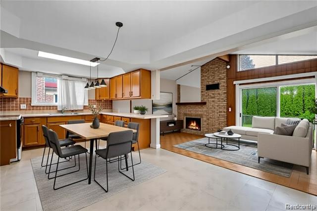 Builiding view three for 30232 Austin, Warren, MI. 48092