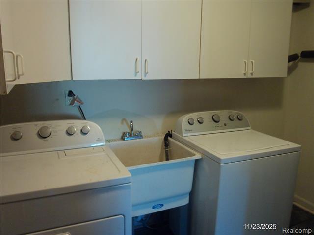 Builiding view five for 16682 Eastland, Roseville, MI. 48066