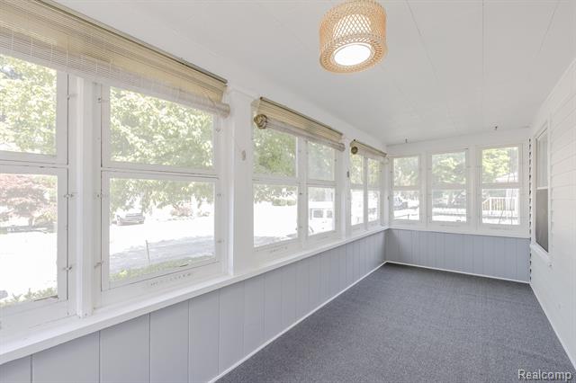 Builiding view five for 21202 Collingham, Farmington, MI. 48336