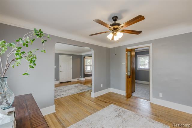 Builiding view fourteen for 21202 Collingham, Farmington, MI. 48336