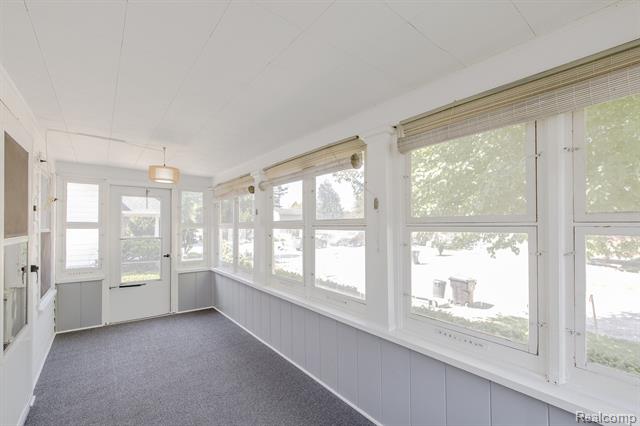 Builiding view seven for 21202 Collingham, Farmington, MI. 48336