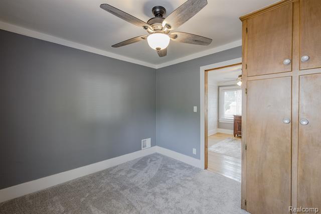 Builiding view thirteen for 21202 Collingham, Farmington, MI. 48336