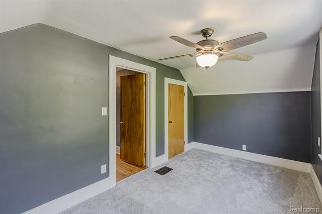 Builiding view twenty nine for 21202 Collingham, Farmington, MI. 48336