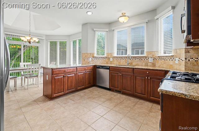 Builiding view eight for 30268 Berghway, Warren, MI. 48092