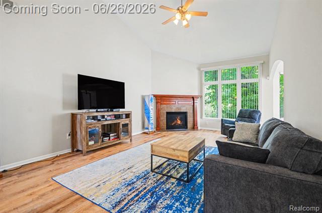 Builiding view four for 30268 Berghway, Warren, MI. 48092