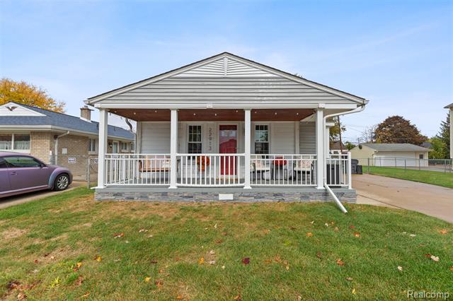 Builiding view two for 22913 Lake, Saint Clair Shores, MI. 48082