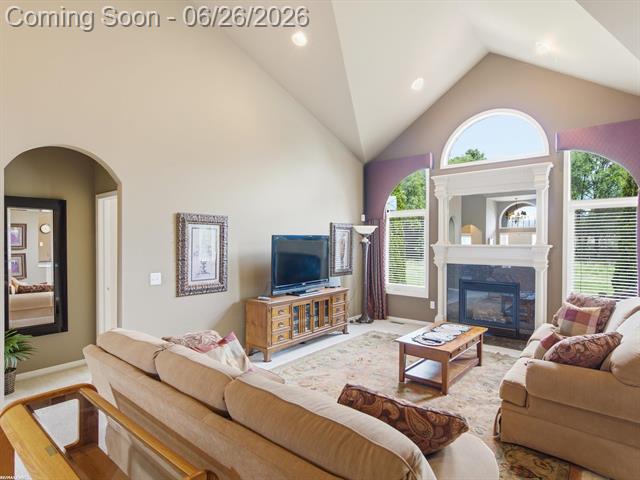 Builiding view eleven for 30161 Trailwood, Warren, MI. 48092