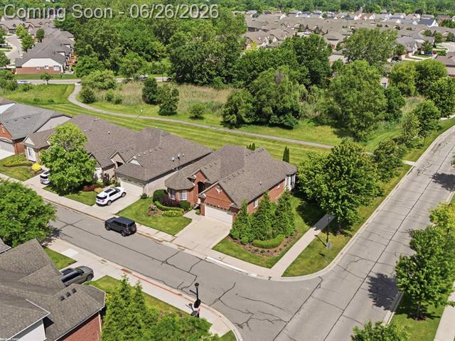 Builiding view fifty three for 30161 Trailwood, Warren, MI. 48092