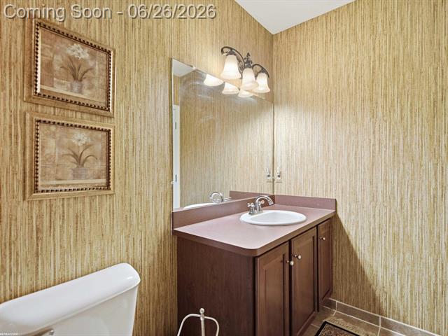 Builiding view forty one for 30161 Trailwood, Warren, MI. 48092