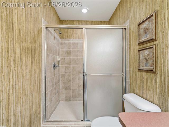 Builiding view forty two for 30161 Trailwood, Warren, MI. 48092