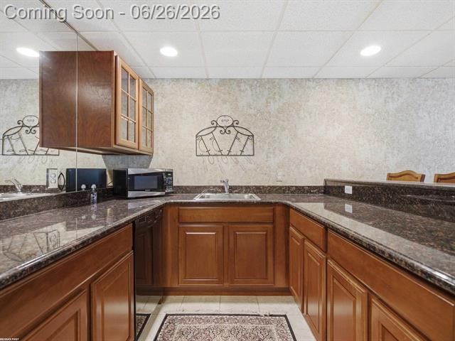 Builiding view thirty six for 30161 Trailwood, Warren, MI. 48092