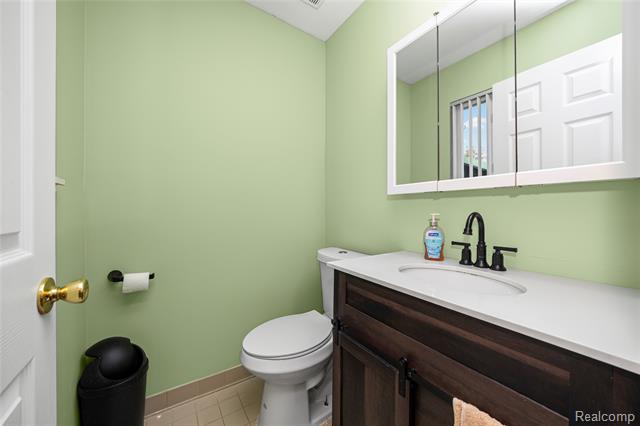 Builiding view eleven for 22815 Furton, Saint Clair Shores, MI. 48082