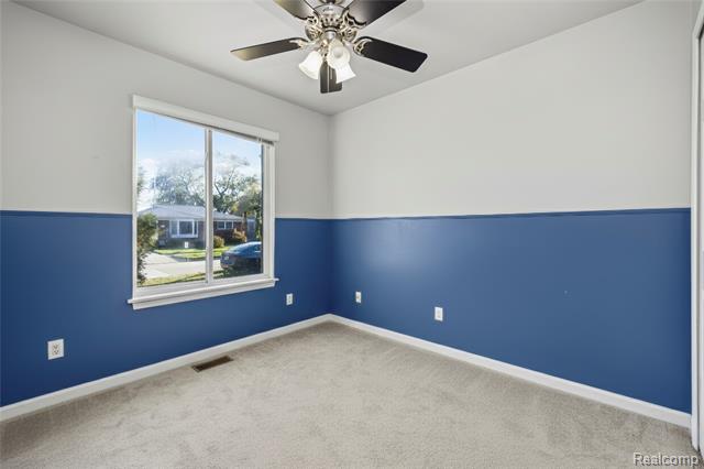 Builiding view fifteen for 22815 Furton, Saint Clair Shores, MI. 48082