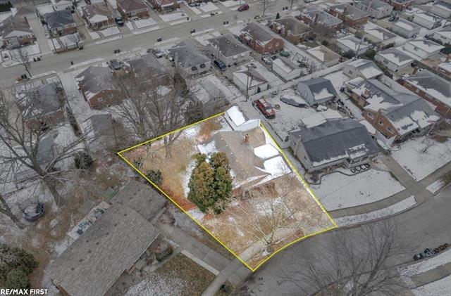 Builiding view eight for 30248 Rosebriar, Saint Clair Shores, MI. 48082