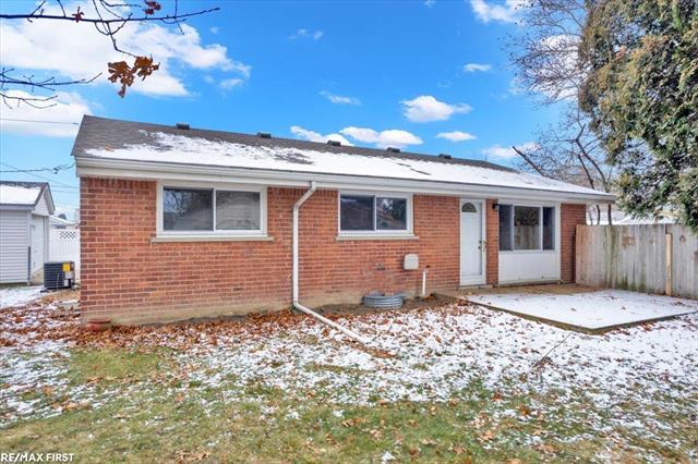 Builiding view one for 30248 Rosebriar, Saint Clair Shores, MI. 48082