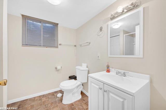 Builiding view twenty for 30248 Rosebriar, Saint Clair Shores, MI. 48082