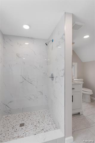 Builiding view seven for 21305 Oxford, Farmington, MI. 48336