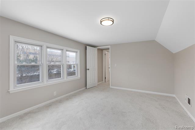 Builiding view two for 21305 Oxford, Farmington, MI. 48336