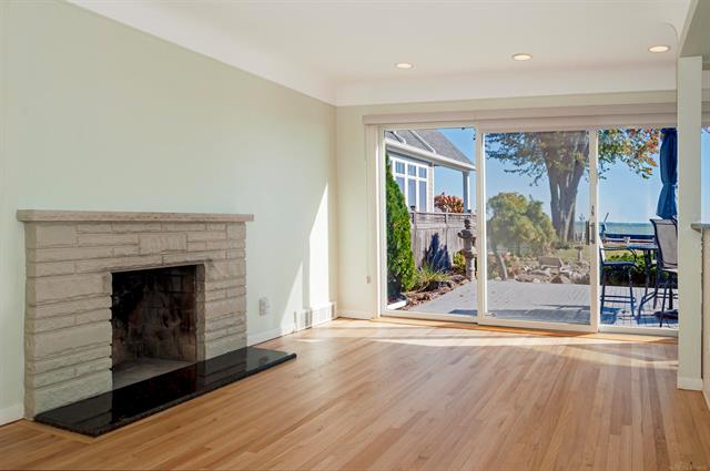 Builiding view fifteen for 30214 Jefferson, Saint Clair Shores, MI. 48082