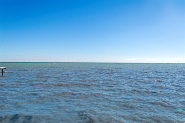 Builiding view forty five for 30214 Jefferson, Saint Clair Shores, MI. 48082