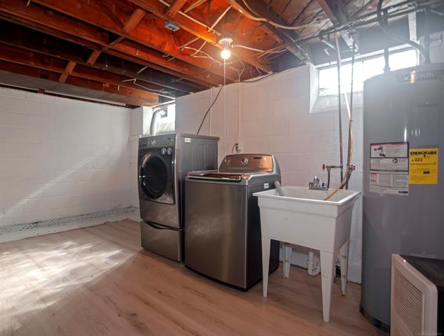 Builiding view thirty eight for 30214 Jefferson, Saint Clair Shores, MI. 48082