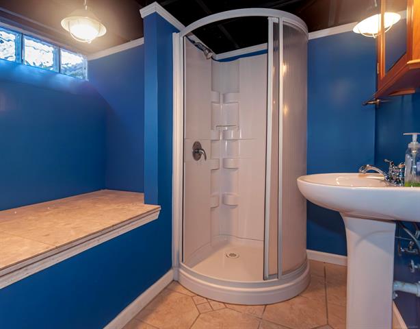 Builiding view thirty seven for 30214 Jefferson, Saint Clair Shores, MI. 48082